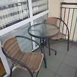 Przytulna I Przestrzenna Garsoniera- Centrum Lägenhet Tarnów