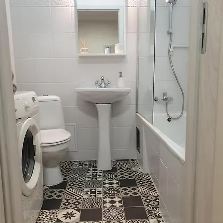 Przytulna I Przestrzenna Garsoniera- Centrum Appartement *
