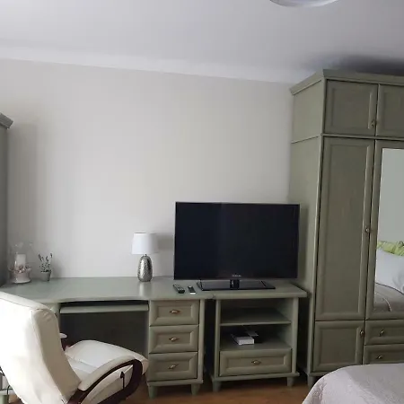 Przytulna I Przestrzenna Garsoniera- Centrum Lejlighed